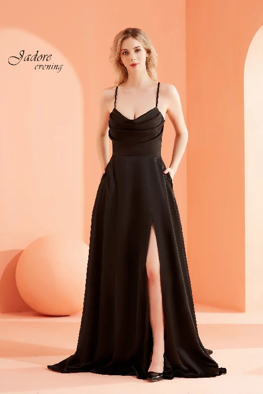 Matte-Velvet Evening Dress -Jadore: J22055