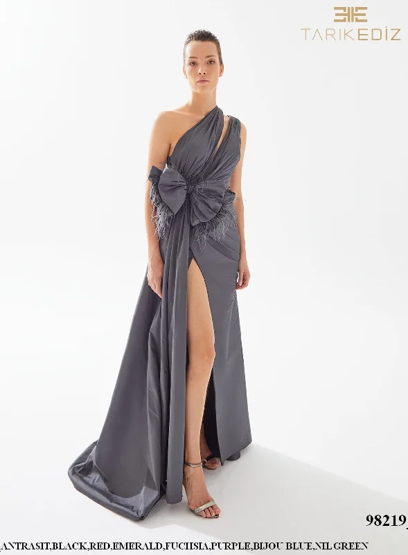 Breezy-Fabric Evening Dress -Tarik Ediz: 98219