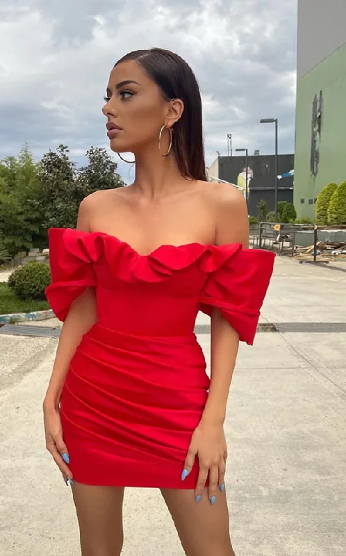 Patio-Party Party Dress -Red Off Shoulder Mini Cocktail Dresses Ruffles Satin Column Sexy Clubbing Dress Ruched Above Knee Formal Party Dresses c3190