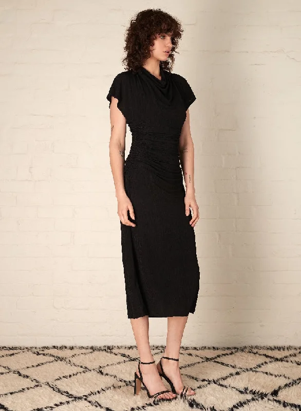 Maxi Dresses for Photo Shoots -Esmaee Sasha Maxi Dress